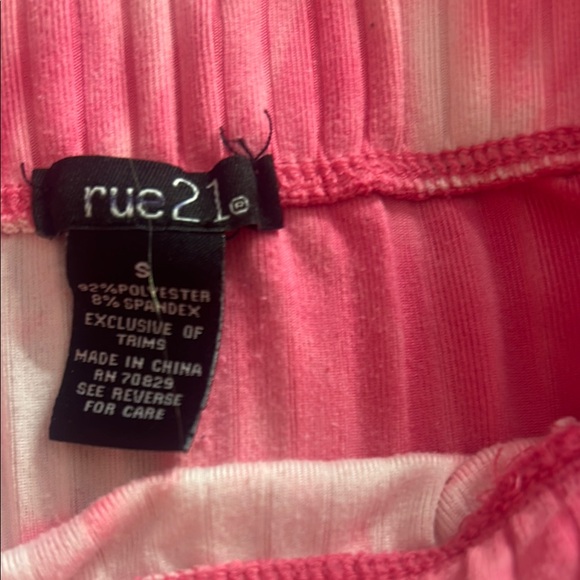 rue 21 skirt - Picture 3 of 3